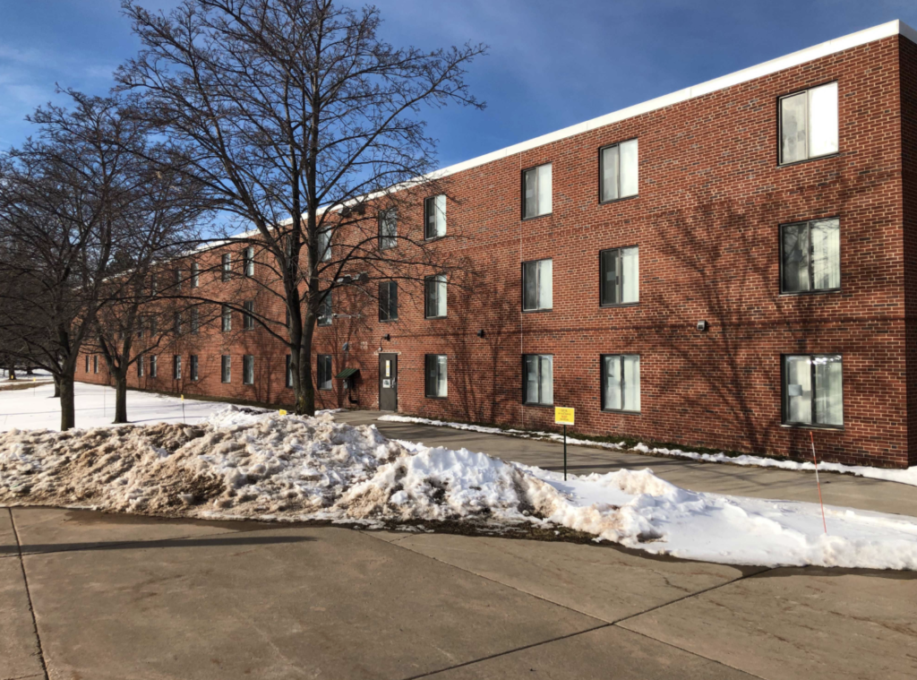 The outside of Spalding Hall, former residence hall and current isolation quarters for those who test positive for COVID-19.