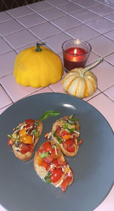 FALL SNACK-Now that our gardens are producing more than we could ever eat, its time to get creative with snack recipes.