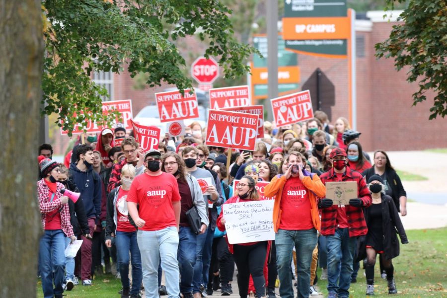 STUDENT SUPPORT—The student organization, Student Supporting Professors, marched on Monday, Oct. 26, from The Woods to the University Center to show support for faculty with their ongoing contract mediations.