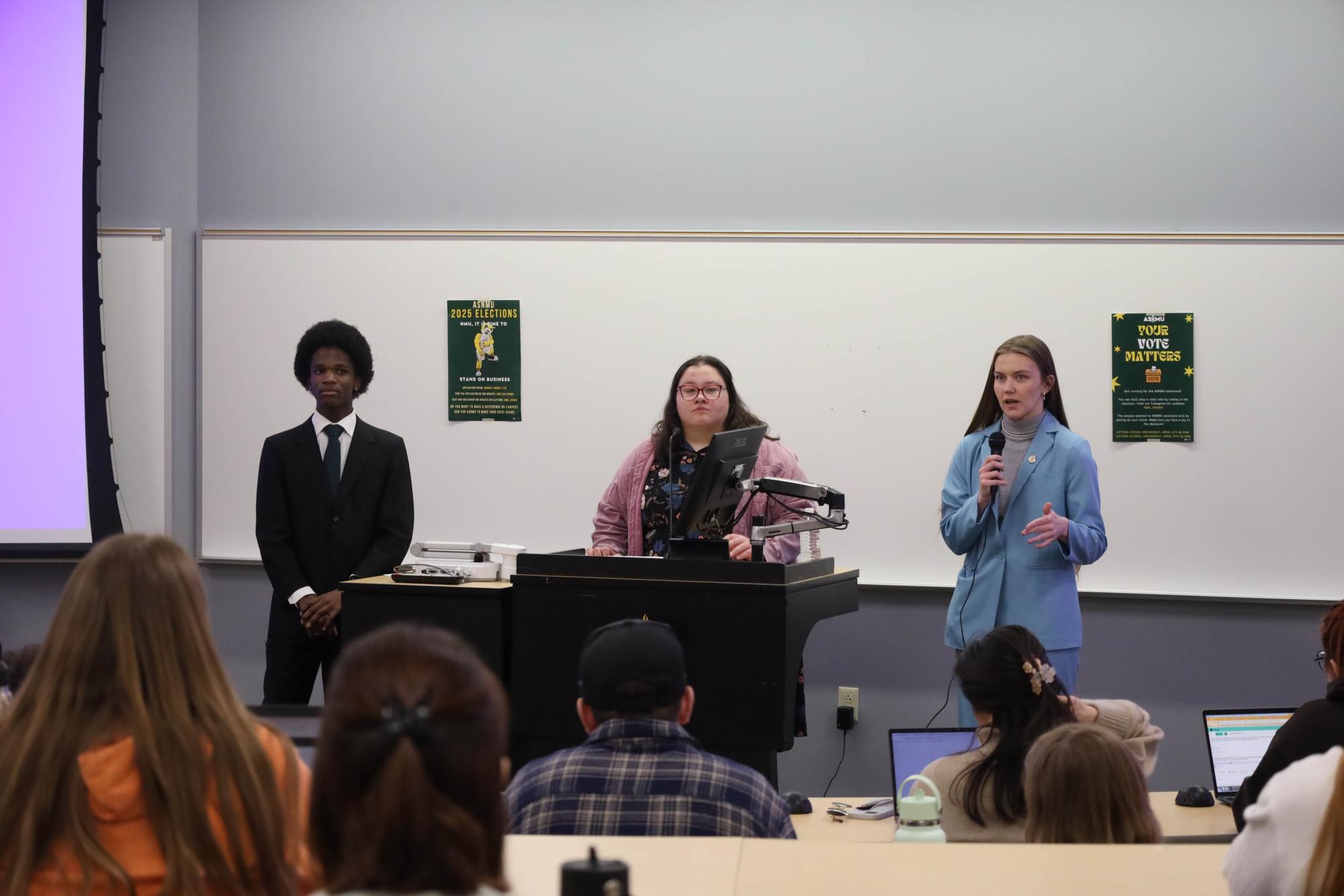 ASNMU Presidential candidates Manny Idoko and Cassidy Gibson debate on how they would help the NMU student body should they be elected. 